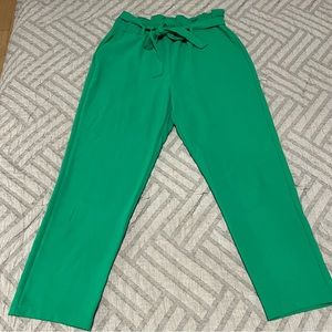 Women’s Green Riley & Rae Capri Pants